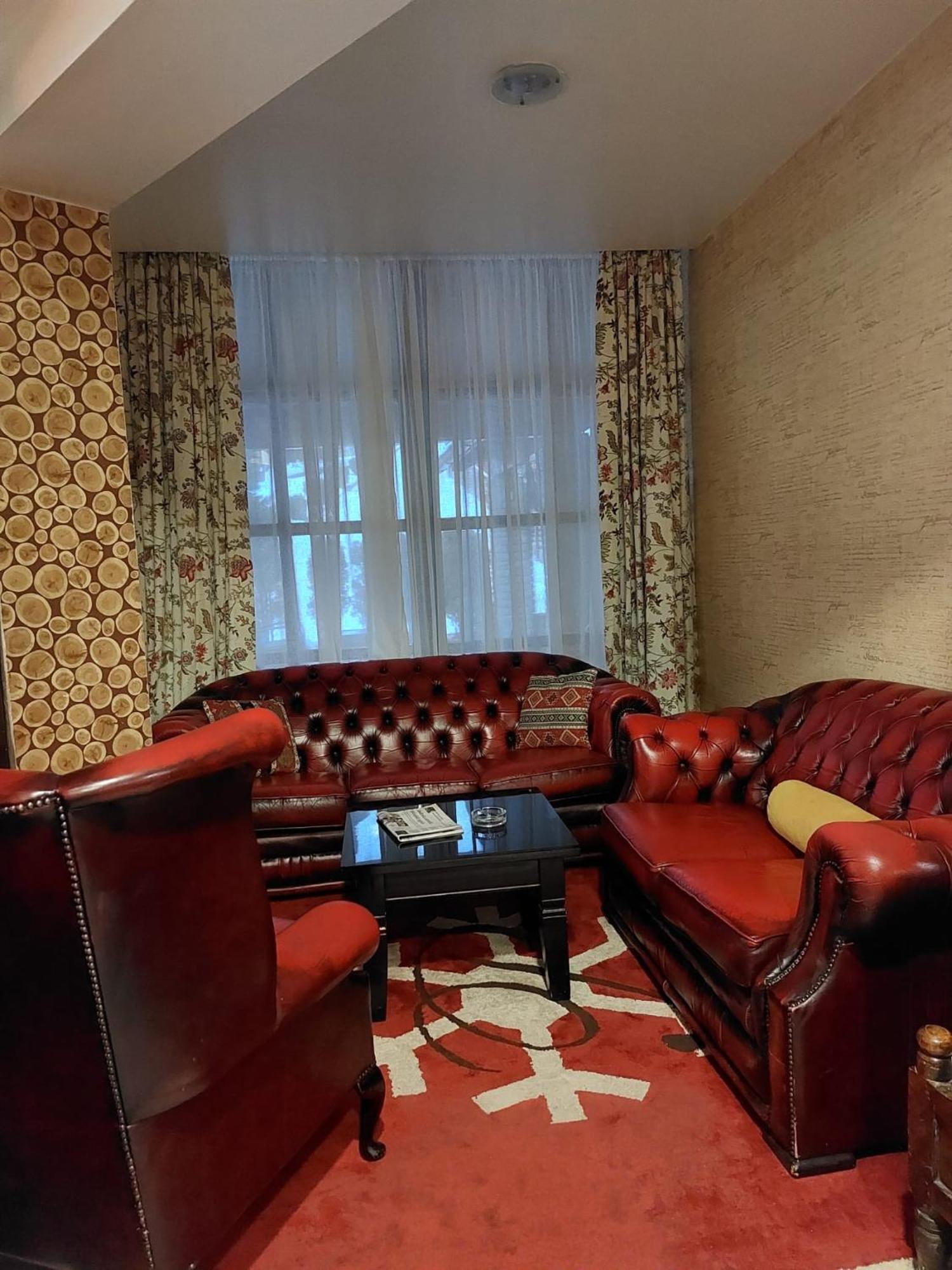 Hotel Pahuljica ヴラシチ エクステリア 写真