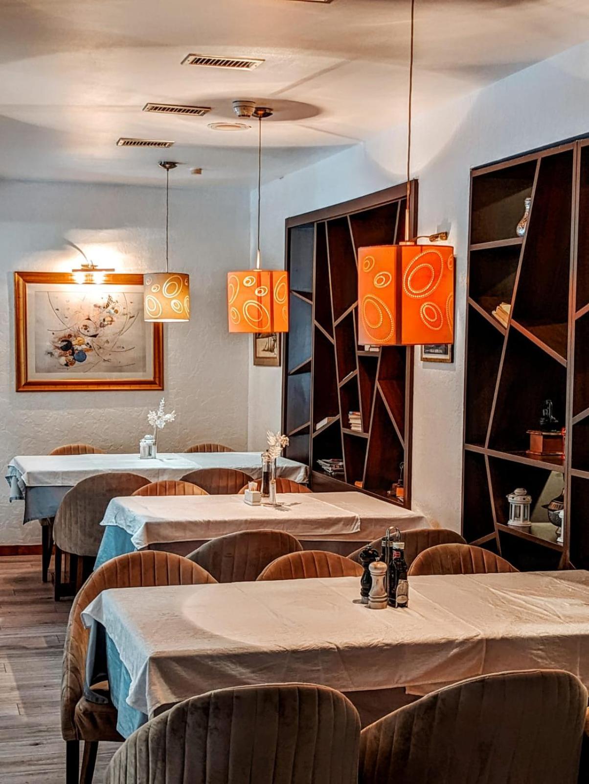 Hotel Pahuljica ヴラシチ エクステリア 写真